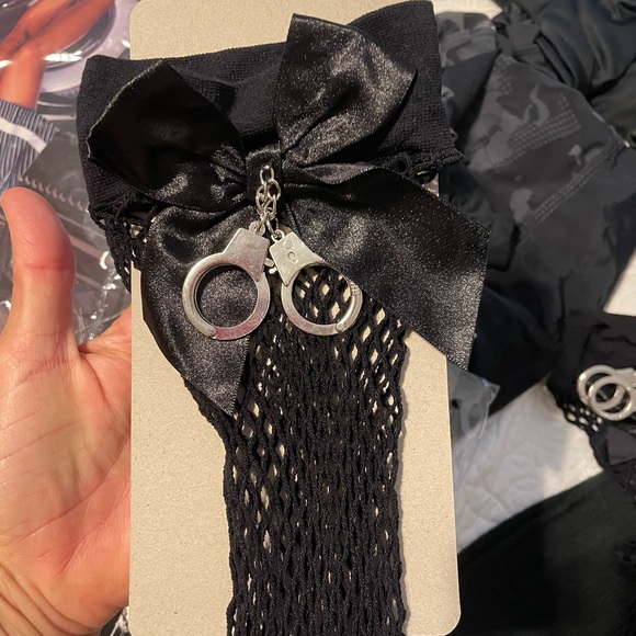 American Gangsta Halloween costume! Worn 1x size medium, excellent condition! - Picture 10 of 11